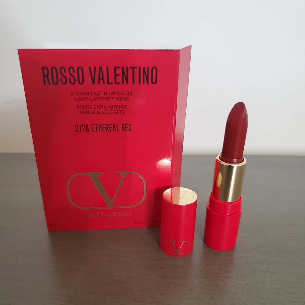 Rosso Valentino High Pigment Lipstick Travel Size 217A Ethereal Red